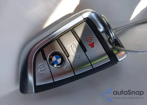 2021 BMW 540I z USA, uszkodzony, nr VIN WBA53BJ07MWX03165